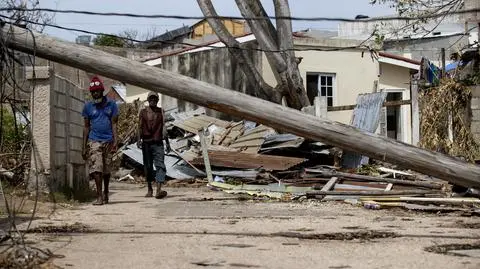 Straty dokonane przez huragan Melissa w Falmouth na Jamajce