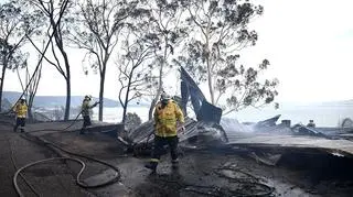 Miejscowość Koolewong w Australii po pożarze