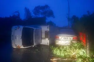 Zniszczenia po przejściu tajfunu w powiecie Hualian we wschodnim Tajwanie