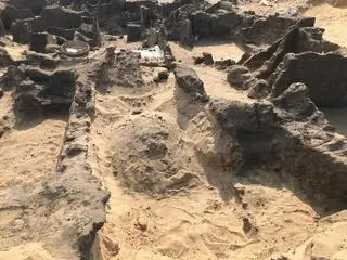 Mumie ze "złotymi językami" zostały znalezione na terenie kompleksu archeologicznego Qwaisana