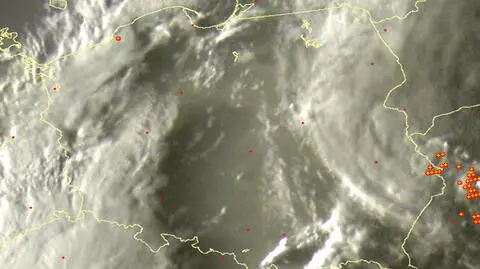 Grzmi, błyska się, pada, wieje. Sprawdź, gdzie jest burza