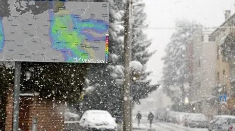 Zima nie chce odpuścić. Będą kolejne opady śniegu, miejscami spore