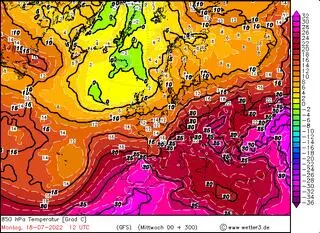 Mapa pola temperatury na wysokości 1,5 km na dzień 18 lipca według modelu GFS