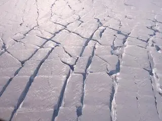 Pęknięcia w Lodowcu Thwaitesa, 2020