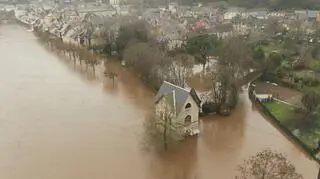 Powódź w miejscowości Montignac w Nowej Akwitanii