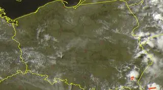 Wyładowania atmosferyczne po godzinie 16
