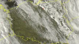 Wyładowania atmosferyczne nad Polską w środę, godz. 16.35