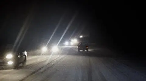 Śnieg, silny wiatr, zawieje i zamiecie