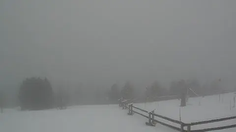Zima wróciła w Tatry. Trudne warunki na szlakach