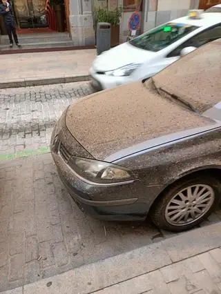 Saharyjski pył na ulicach Madrytu