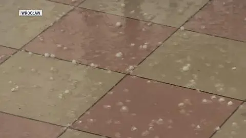 Ulewa z gradem nad Wrocławiem
