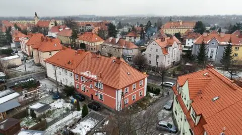 Sprawdzają czym i w czym palą mieszkańcy. Wkrótce mogą posypać się kary