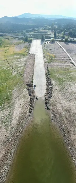 Susza ujawniła ruiny starego miasta z połowy XIX wieku