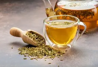 Popularny napój "usuwa z wody szkodliwe metale ciężkie". Ważne odkrycie naukowców