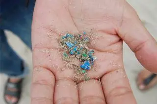 Mikroplastik - zdjęcie poglądowe