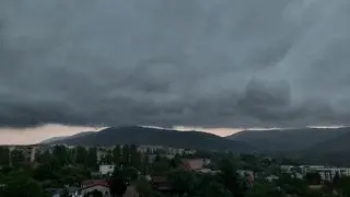 Chmury burzowe nad Bielskiem
