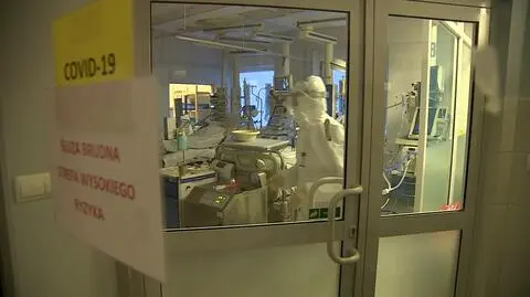 Ekspert: liczba mutacji w omikronie jest rekordowa, ale warto znać skalę tych mutacji