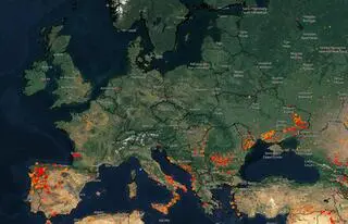 Mapa aktywnych i opanowanych pożarów z dni 12-18.07