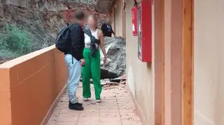 Głazy spadają na hotel na Las Palmas