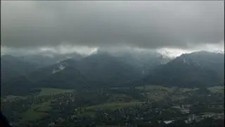 Tatry przysłonięte chmurami