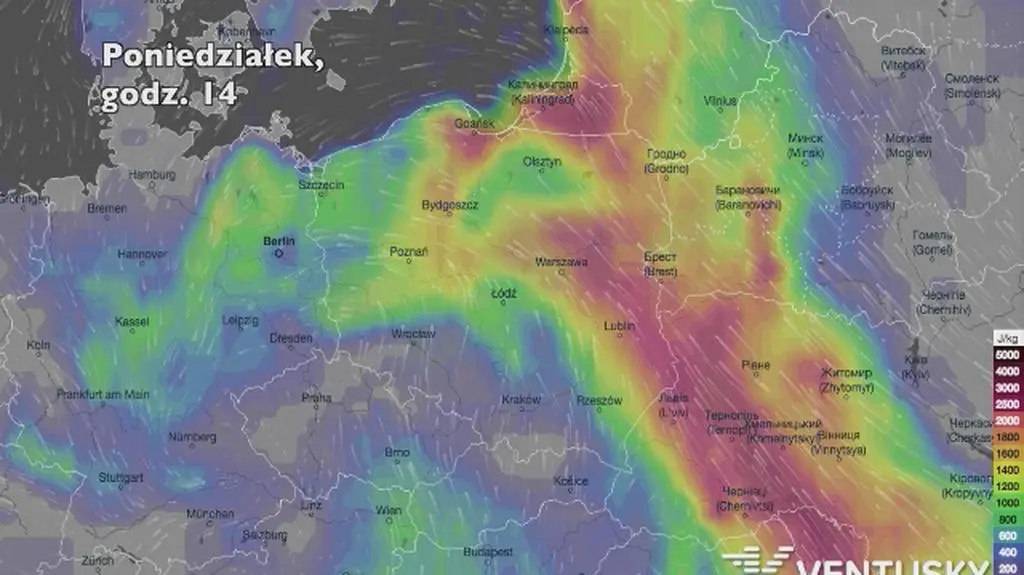 Potencjalny rozwój burz w ciągu najbliższych godzin (Ventusky