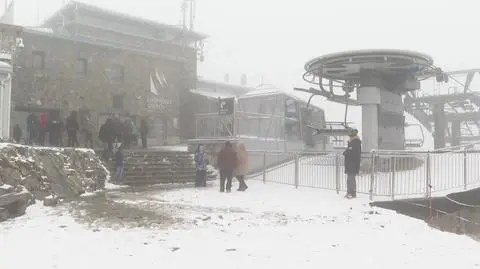 Śnieg w Tatrach. "Jeszcze wczoraj było pięknie"