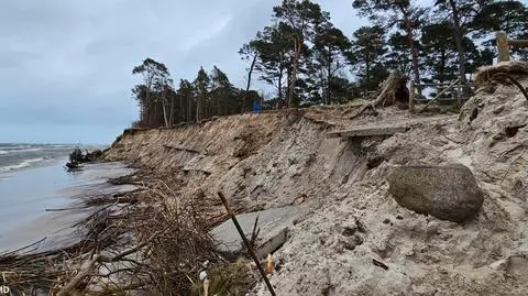 Sztorm znów uszkodził klif w Lubiatowie