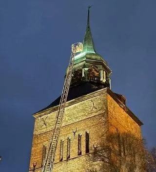 Iglica kościoła w Białogardzie została przechylona