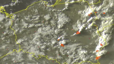 Wyładowania atmosferyczne nad Polską w czwartek, godz. 19.50