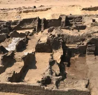 Mumie ze "złotymi językami" zostały znalezione na terenie kompleksu archeologicznego Qwaisana