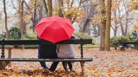 Czeka nas wiele deszczowych chwil, ale i powrót wysokiej temperatury