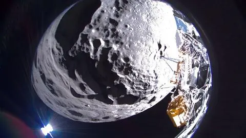 Odyseusz "potknął się i leży na boku", ale wysłał zdjęcie sprzed lądowania na Księżycu