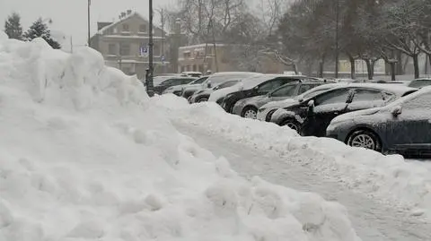 Białystok pod śniegiem, zwołano sztab kryzysowy