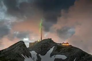 Laser LLR na szczycie góry Säntis w Szwajcarii 