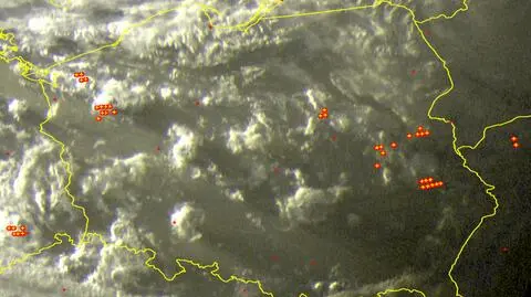 Wyładowania powoli słabną. Gdzie jest burza
