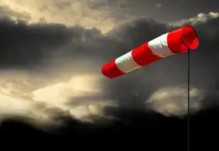 Alert RCB. "Zachowaj ostrożność"
