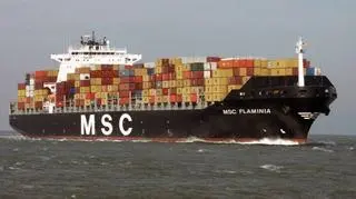 MSC Flaminia to olbrzymi kontenerowiec o długości 299 m
