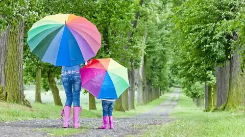 Dzień Matki pochmurny i deszczowy na wschodzie