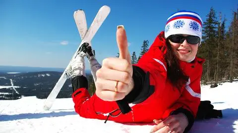 Wybierasz się na narty? Sprawdź, jak dobrze przygotować się do sezonu