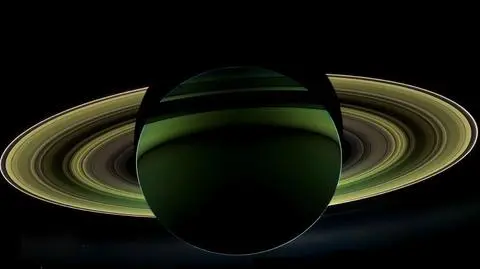 Saturn widziany przez sondę Cassini 17.10.2012 roku (NASA)