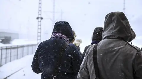 W wielu miejscach popada śnieg