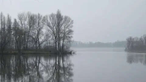 Wysoki poziom rzek i znów cofka 