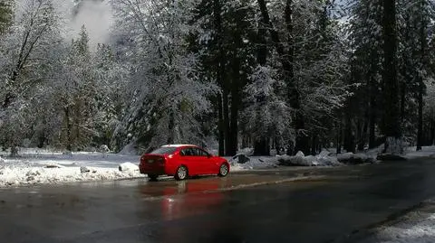 Miejscami na drogi spadnie śnieg