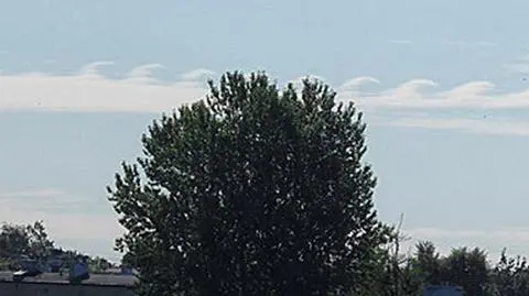 Morskie fale na niebie. Rzadkie zjawisko nad Katowicami