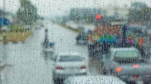 Deszczu mogą spodziewać się kierowcy na zachodzie i północy kraju