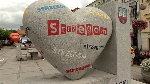 Kamieniołomy, zabytki i "Szlak Kamienia"
