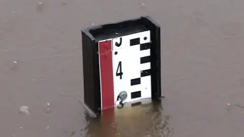 Alerty hydrologiczne. Jak je czytać i co oznaczają