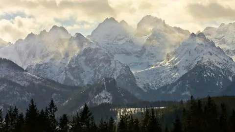 W Tatrach leży śnieg