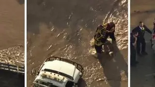 usa-floods car rescue-32-9.jpg