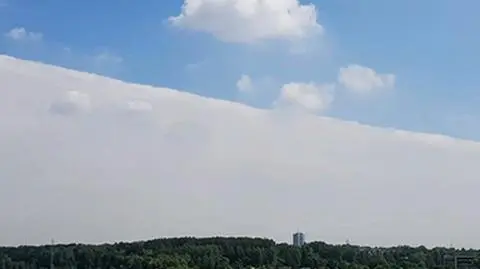Ciekawa chmura zawisła nad Polską
